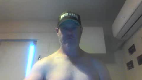kiwiguy19773 online show from January 13, 6:49 am