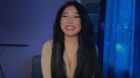 Dina Vina online show from February 5, 1:25 pm