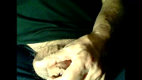 kledenn online show from March 7, 9:06 pm