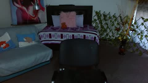 Kloe deker online show from September 12, 2:41 pm