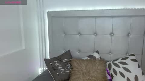 Kloe Watson online show from February 2, 2:47 pm