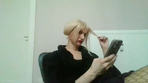 Palo313 online show from February 11, 5:50 pm