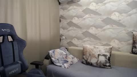 Carter.  online show from September 25, 9:49 am