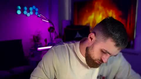 Sweet boy online show from February 7, 1:14 pm