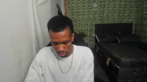 kofi online show from June 17, 12:37 am