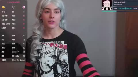  Riley  online show from October 31, 6:19 pm