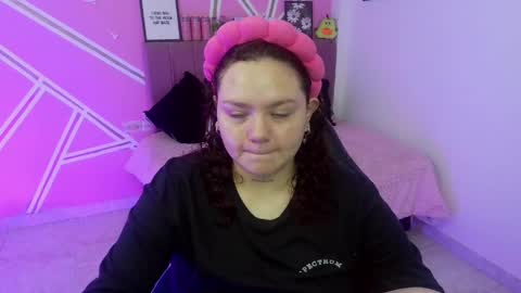 camila online show from April 17, 5:21 am