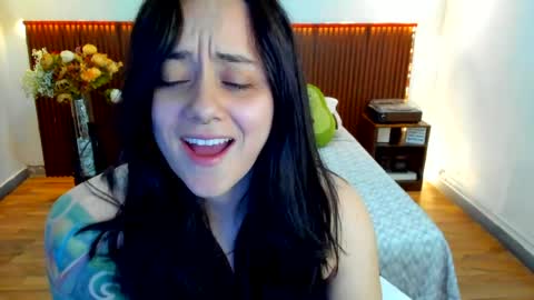 Kora Shadow online show from April 28, 7:29 pm