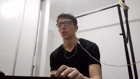 Facu online show from February 5, 4:32 pm