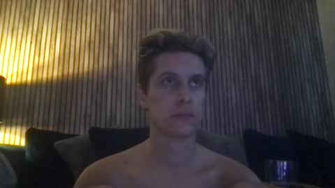 krisl77 online show from April 8, 6:44 pm