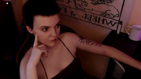 krisneal online show from April 5, 9:39 am