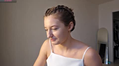 kristandaty online show from March 2, 10:33 am