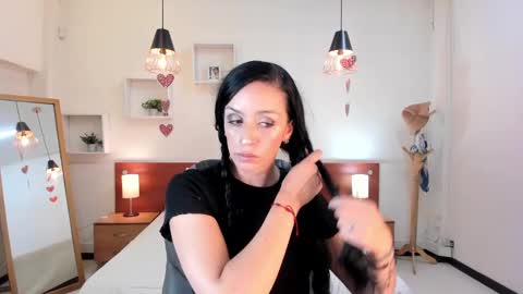 Sophia online show from February 21, 9:11 pm