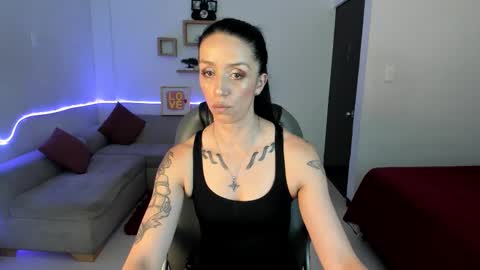 Sophia online show from December 2, 7:01 pm