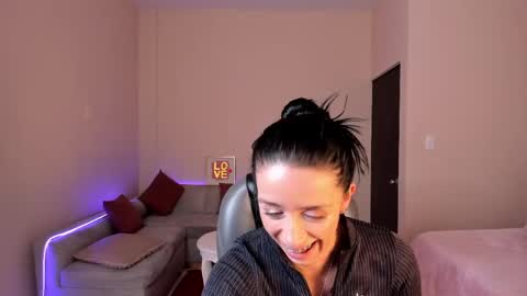 Sophia online show from May 16, 8:18 pm