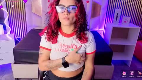 kristen_tay online show from March 2, 7:15 am