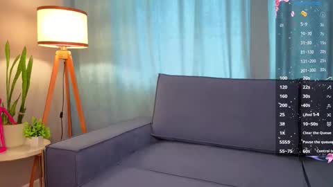 Kristen online show from November 5, 10:39 am