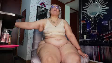 Snapshot of kristenhill1 chatting on December 28, 9:40 pm Kristen online show from December 28, 9:40 pm