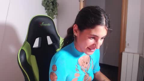 Snapshot of kristenwylde chatting on September 29, 8:30 pm Kristen Wylde -  online show from September 29, 8:30 pm