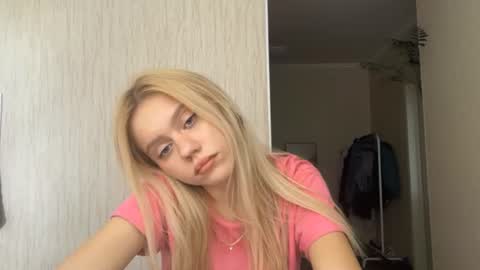  Blake  online show from June 18, 9:14 am