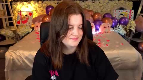 kristifoxy online show from February 21, 2:20 pm