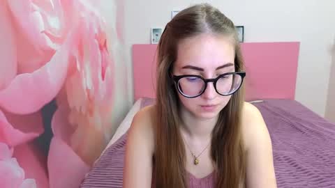 Kristina Adel online show from March 12, 7:24 am