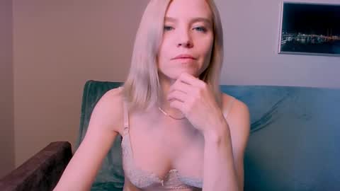 kristina_vagner online show from February 15, 8:02 am