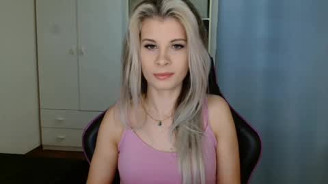 KristineAmore online show from March 17, 7:13 am