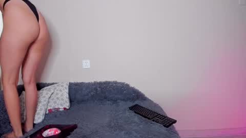 Kristi online show from February 17, 8:41 am