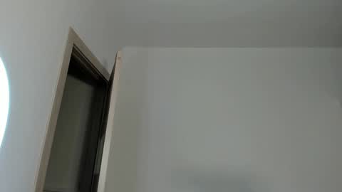 kristinfeiver online show from December 27, 9:43 pm