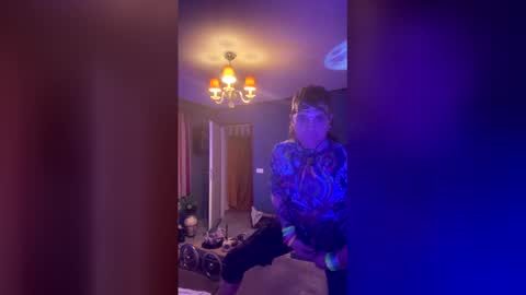 kristirif online show from May 6, 3:01 am