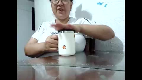 Snapshot of kroline_20 chatting on October 25, 11:05 pm Kroline  online show from October 25, 11:05 pm