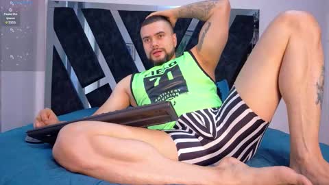 Kroy Wood online show from October 15, 11:55 am