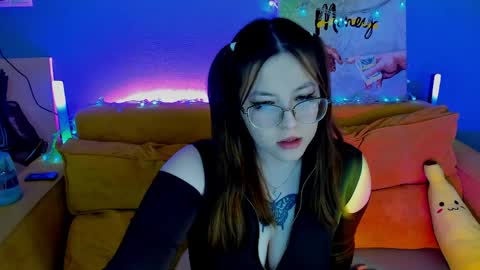 Krys online show from March 30, 9:09 am