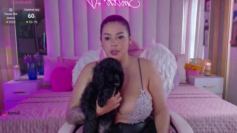   online show from November 27, 1:19 pm