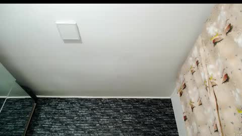 krystal desire online show from February 3, 5:14 pm