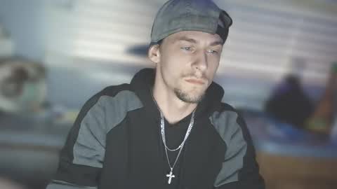 Snapshot of krytiar1992 chatting on October 14, 3:04 pm krytiar1992 online show from October 14, 3:04 pm