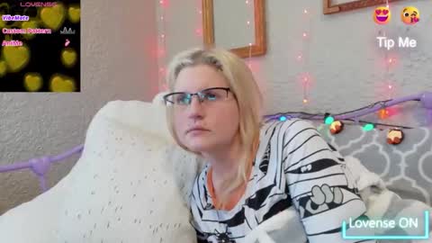 Samantha online show from November 4, 2:29 pm