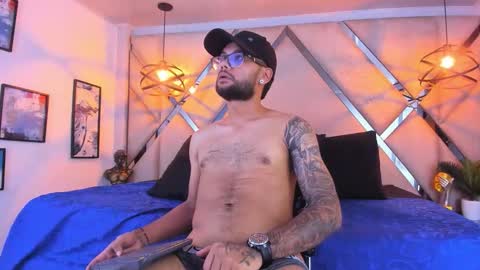 ---kylee--- online show from March 21, 2:06 am