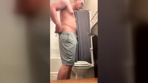 kylerace online show from February 18, 2:33 am