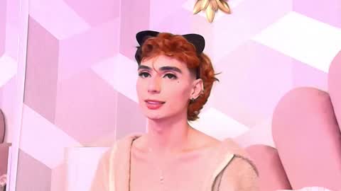 Kylie jl online show from February 12, 7:01 am