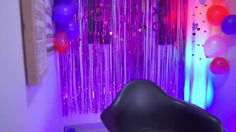 Kyomi online show from September 22, 1:04 pm