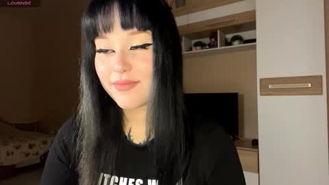 Eva online show from October 28, 7:31 am