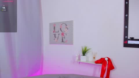 Snapshot of kyoto_sr chatting on January 27, 10:49 pm Alejandra online show from January 27, 10:49 pm