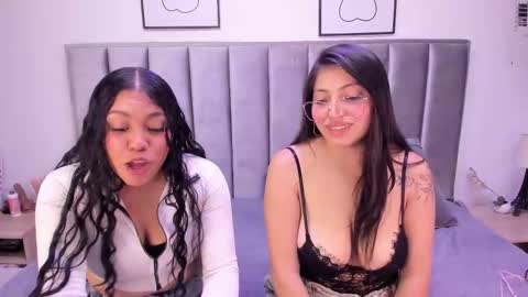 Emily  Laila  online show from November 13, 5:15 pm