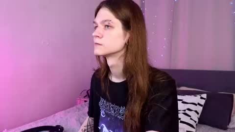 l1l2th online show from July 12, 3:26 pm