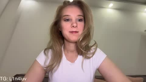 lina online show from May 6, 5:52 pm