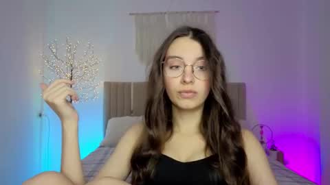 Margo  online show from February 23, 2:30 pm