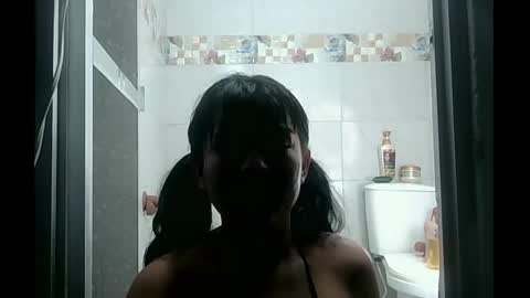 Snapshot of la_wuaifu1 chatting on October 12, 10:11 pm la_wuaifu1 online show from October 12, 10:11 pm