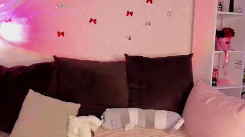 Alice online show from February 19, 3:05 am